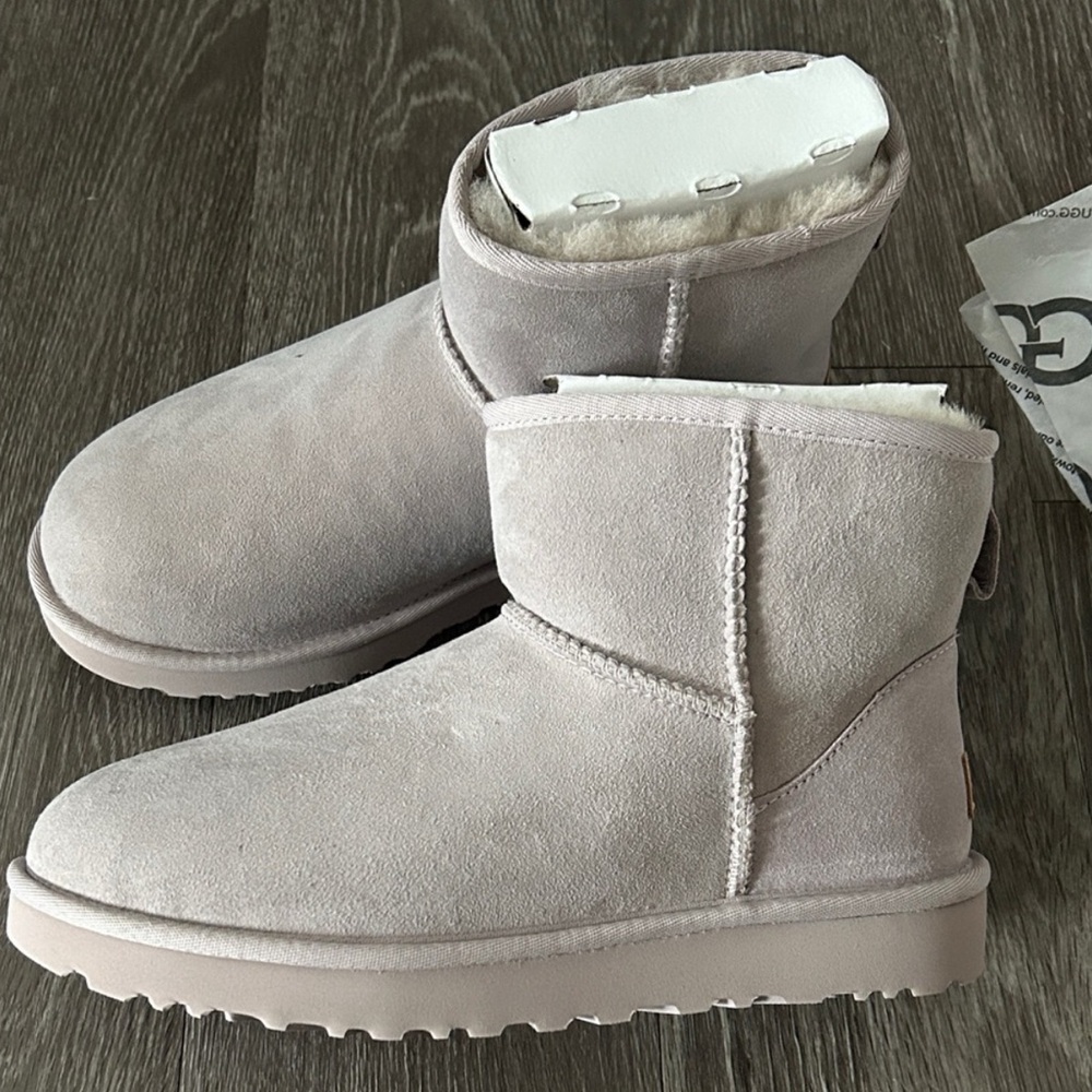 Ugg Classic Mini II Boots
